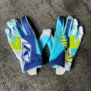NWOT Klim XC Lite motocross gloves, S SM Small, turquoise/navy blue
